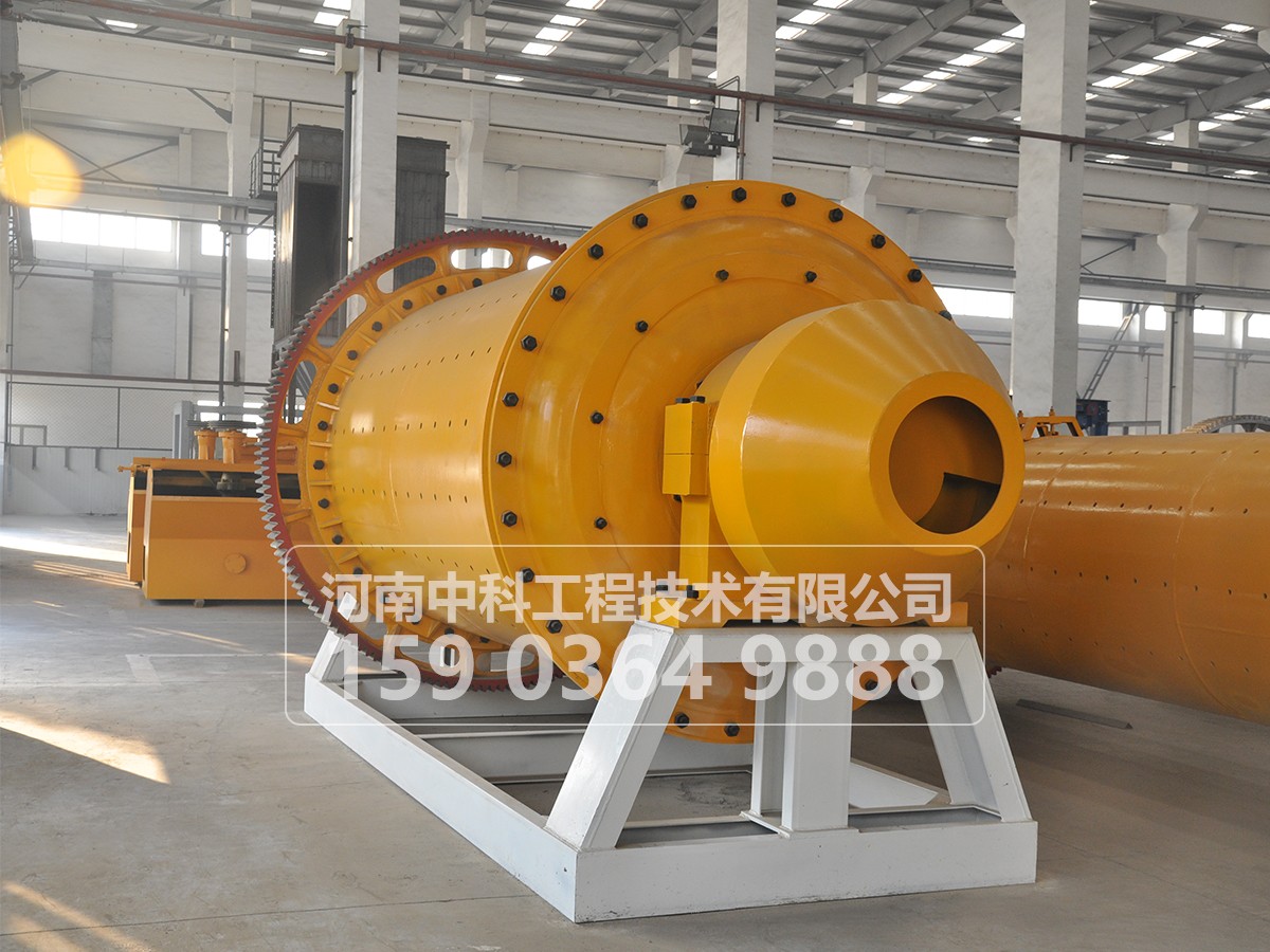 球磨機(jī)易損件的材質(zhì)、壽命和備用量是多少？